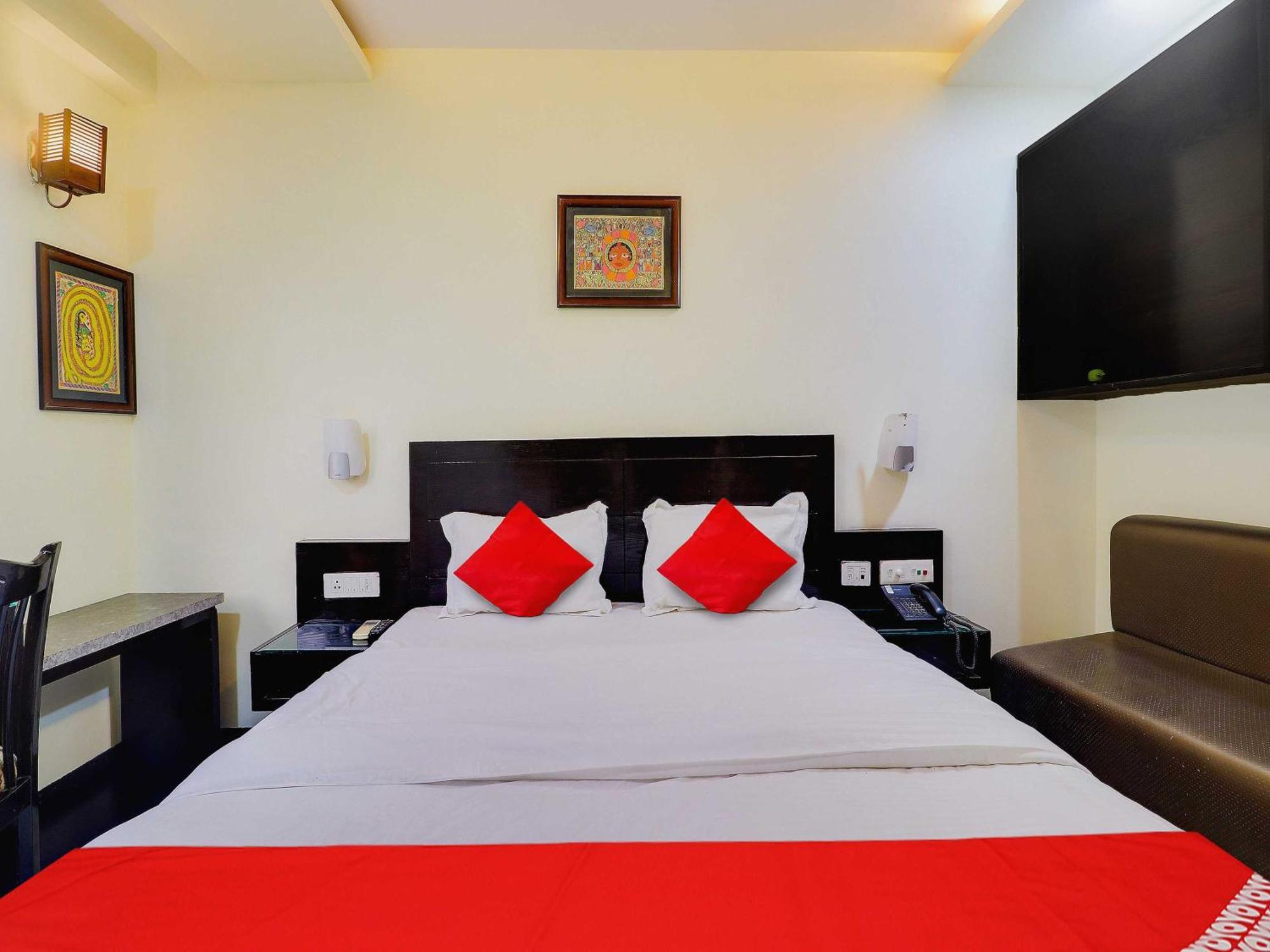 Oyo Flagship Hotel Rudra Palace Agra  Luaran gambar