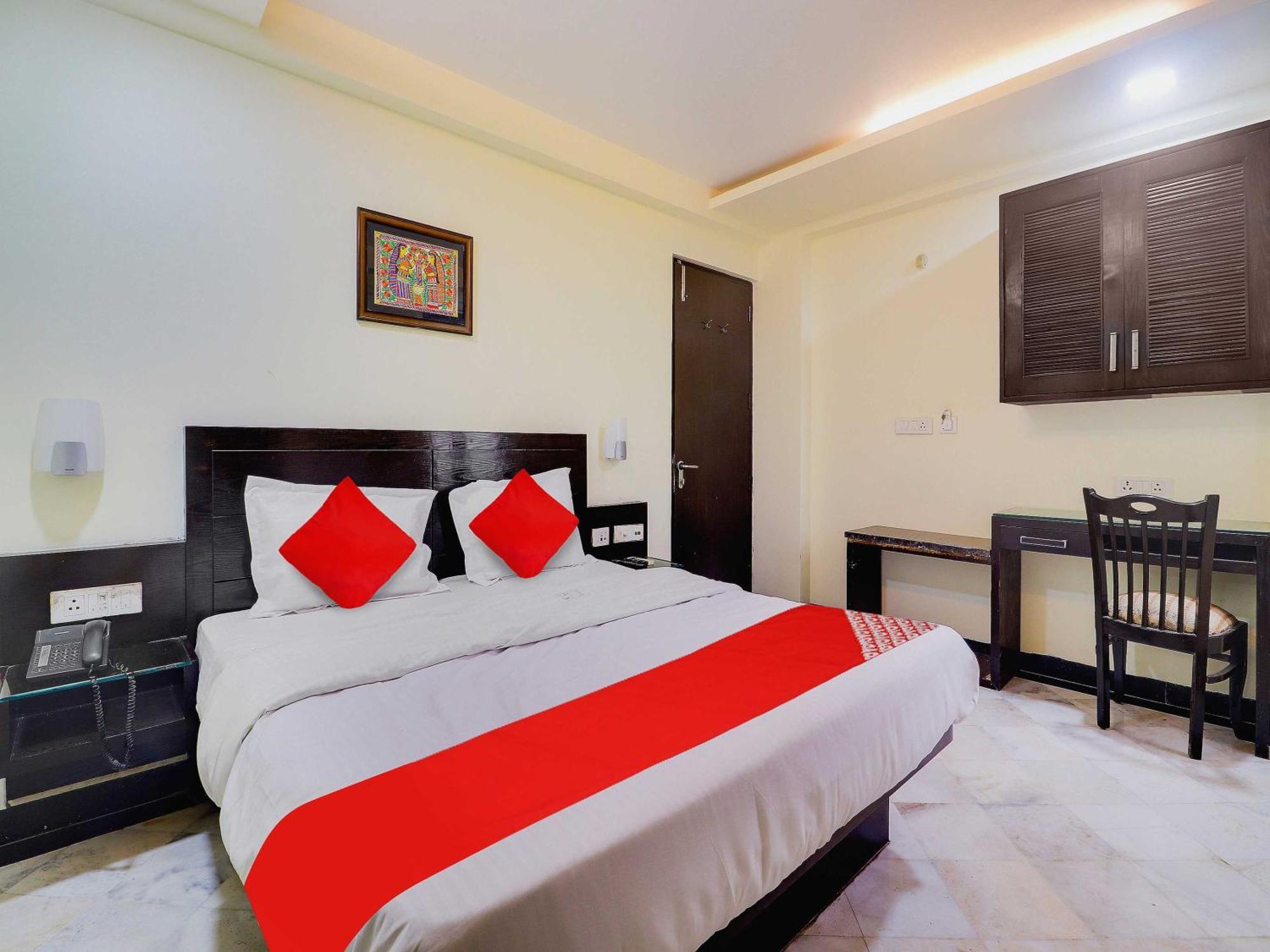 Oyo Flagship Hotel Rudra Palace Agra  Luaran gambar