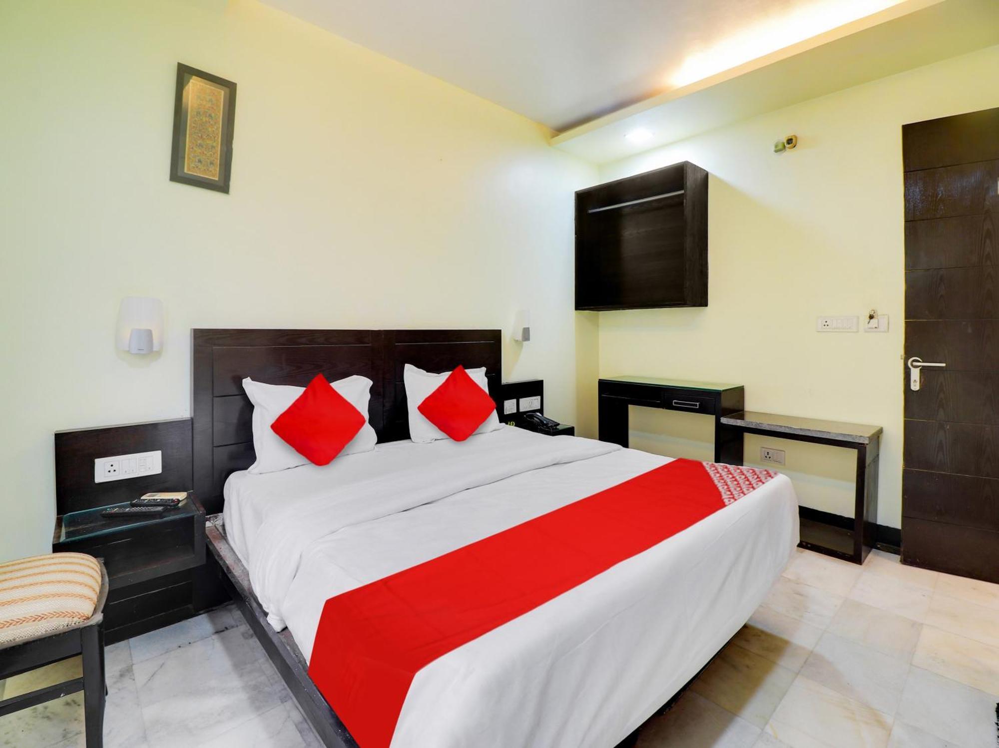 Oyo Flagship Hotel Rudra Palace Agra  Luaran gambar
