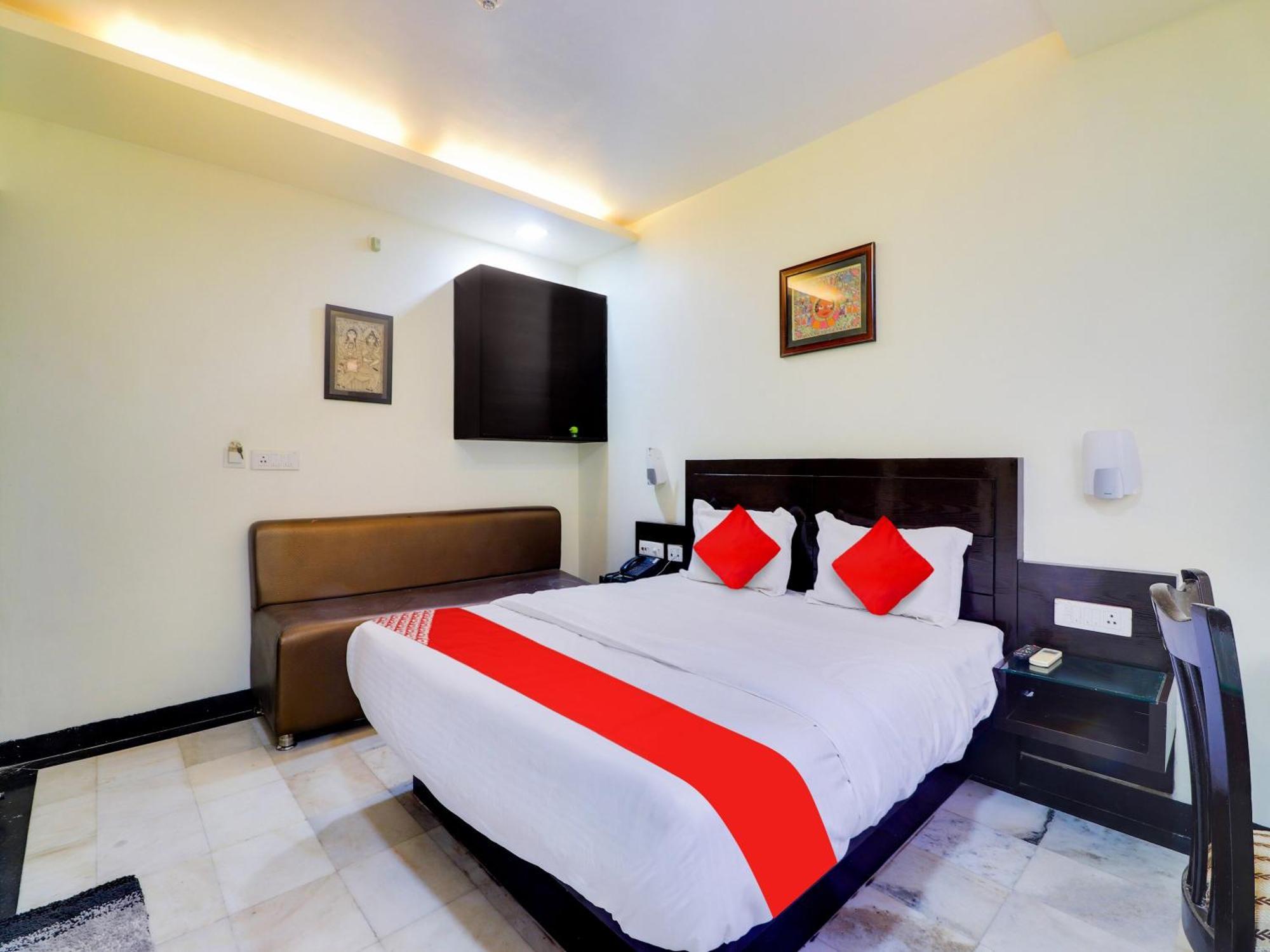 Oyo Flagship Hotel Rudra Palace Agra  Luaran gambar